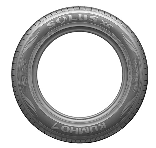 235 45r18 kumho solus xc