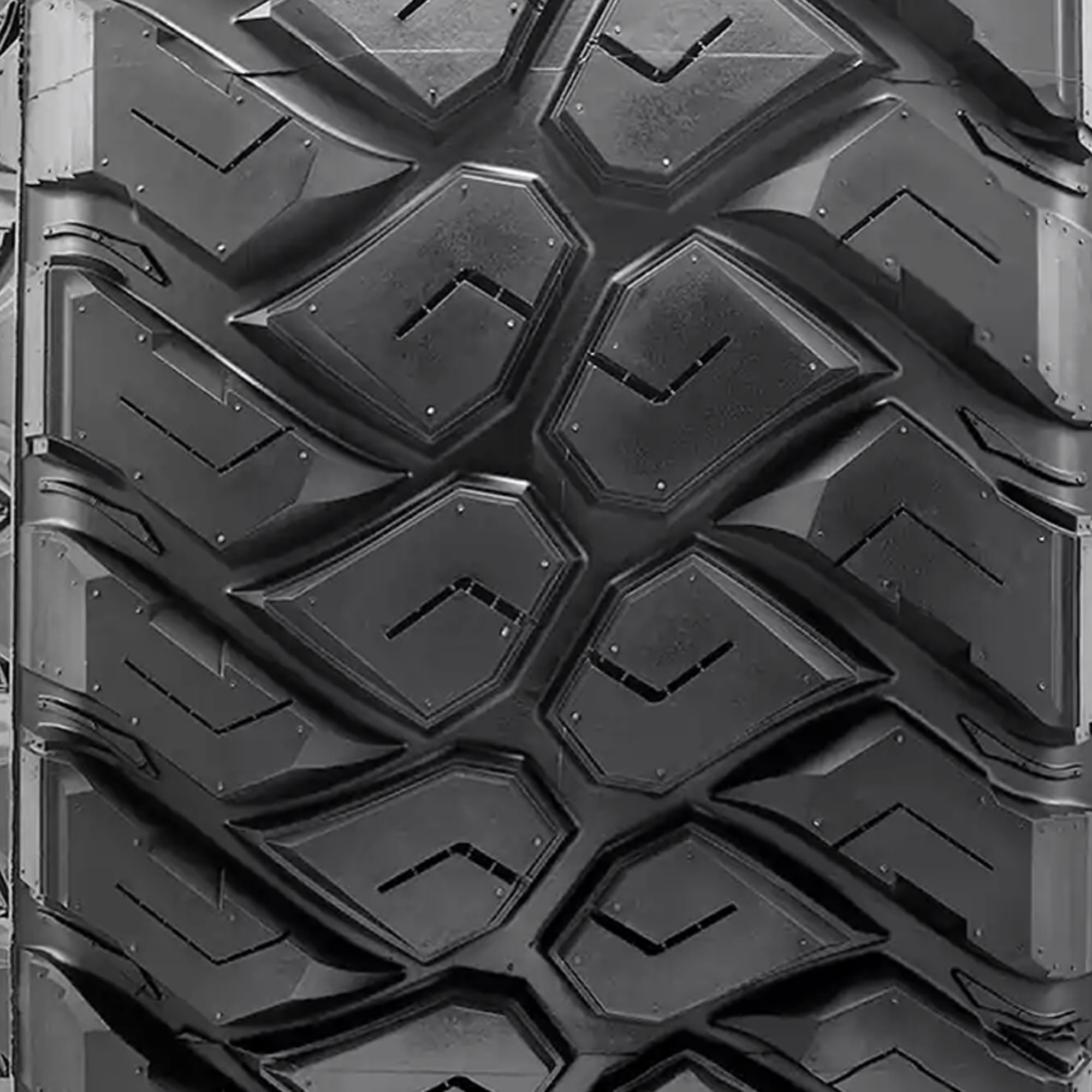 1 New Maxxis Razr Mt-772 - Lt305x70r17 Tires 3057017 305 70 17 | eBay